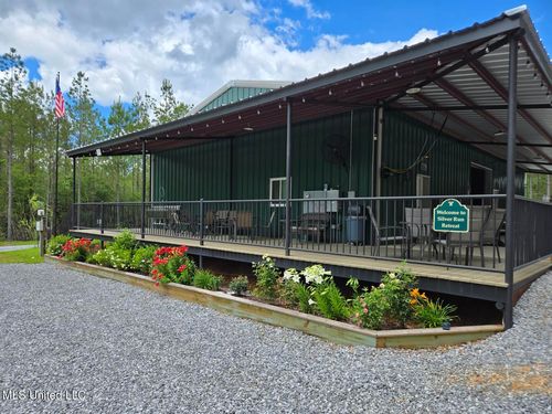 1773 Ridge Rd, Perkinston, MS, 39573-5935 | Card Image