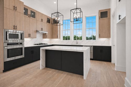 14956 Oak St, Addison, TX, 75001-1580 | Card Image