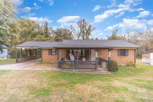 407 Forestway Dr, Mount Holly, NC, 28120-9644 | Card Image