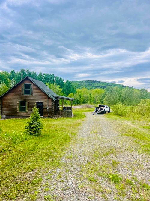 2048 County Road, New Limerick, ME, 04761 | Card Image