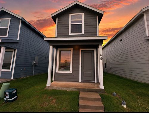 1022 Robin Hill Ln, Princeton, TX, 75407-3677 | Card Image