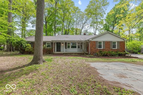 7511 Mohawk Ln, Indianapolis, IN, 46260-3553 | Card Image