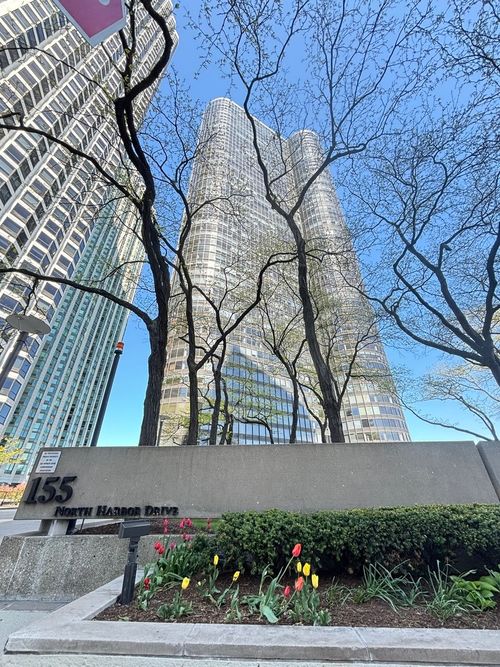 apt-4614-155 Harbor Dr, Chicago, IL, 60601-7376 | Card Image