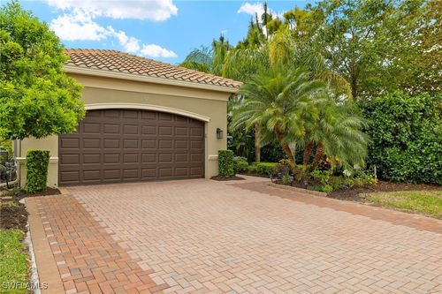 4194 Amelia Way, NAPLES, FL, 34119-9045 | Card Image