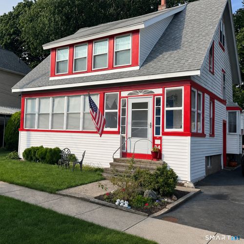 34 Cleveland Ave, Milford, CT, 06460-4109 | Card Image