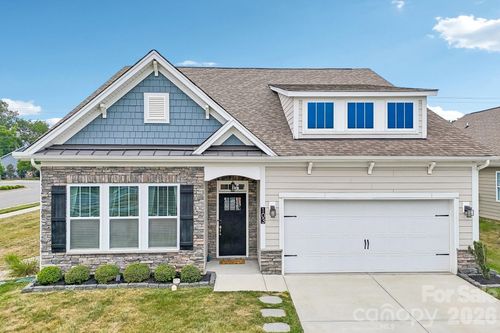 103 Cup Chase Dr, Mooresville, NC, 28115-9715 | Card Image