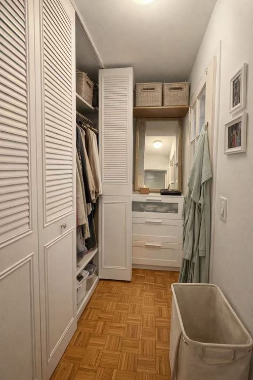 apt-407-539 W Stratford Pl, Chicago, IL, 60657-2620 | Card Image