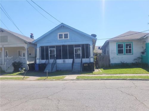 2512 N Roman St, New Orleans, LA, 70117-7737 | Card Image