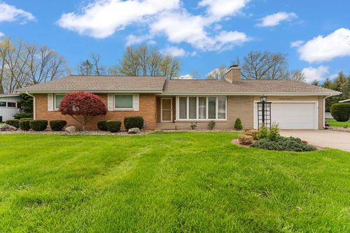 136 Country Club Dr, La Porte, IN, 46350 | Card Image