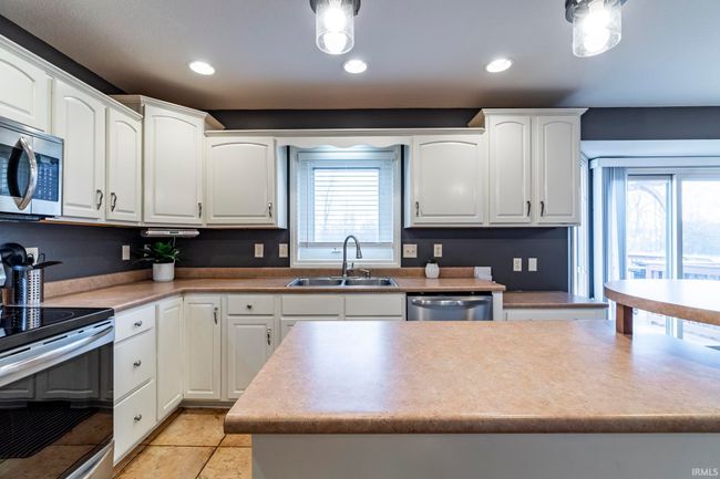 10229 Consta Verde Commons, House other with 4 bedrooms, 4 bathrooms and null parking in Leo IN | Image 15