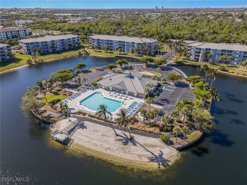 apt-245-16595 Lake Circle Dr, FORT MYERS, FL, 33908-5725 | Card Image