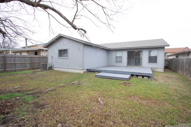 8322 Pine Meadow Dr, House other with 3 bedrooms, 2 bathrooms and null parking in Converse TX | Image 16