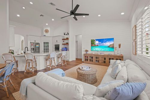 15705 Meadow Wood Dr, Wellington, FL, 33414-9022 | Card Image