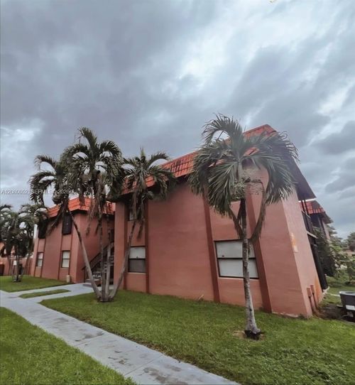 54-22-6480 W 27th Ct, Hialeah, FL, 33016-4318 | Card Image