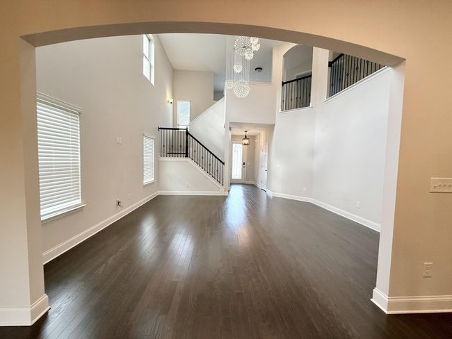 1616 Buttonwood Loop, Home with 5 bedrooms, 5 bathrooms and 3 parking in Chattanooga TN | Image 7