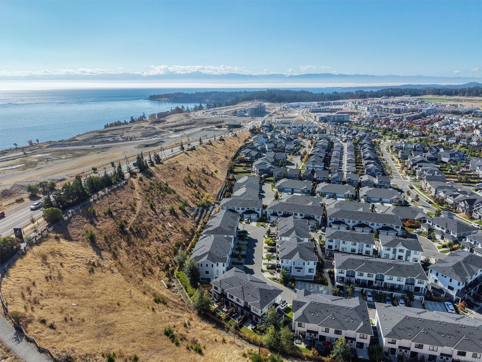 #38 - 255 Caspian Dr, For Sale in Victoria - eXp Realty