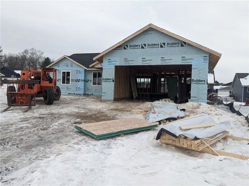 780 Kayson Pl, Altoona, WI, 54720-4003 | Card Image