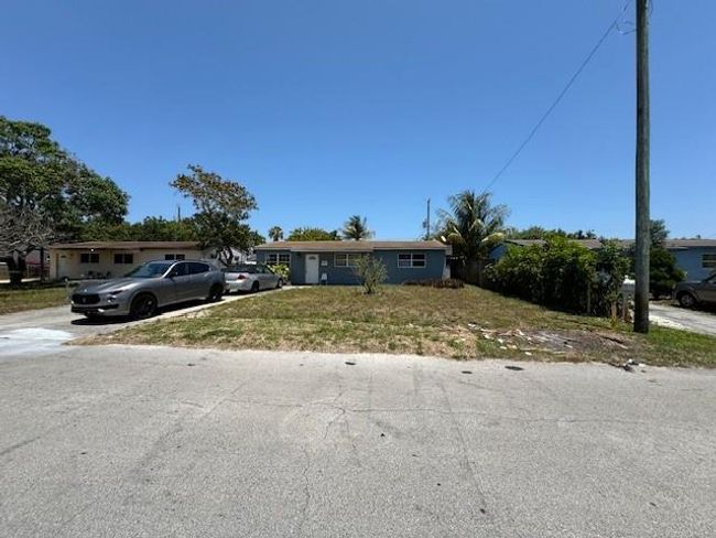 1211 N 71st Ave, House other with 3 bedrooms, 1 bathrooms and null parking in Hollywood FL | Image 9