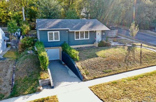 3200 Grandview Blvd, Sioux City, IA, 51104-2526 | Card Image