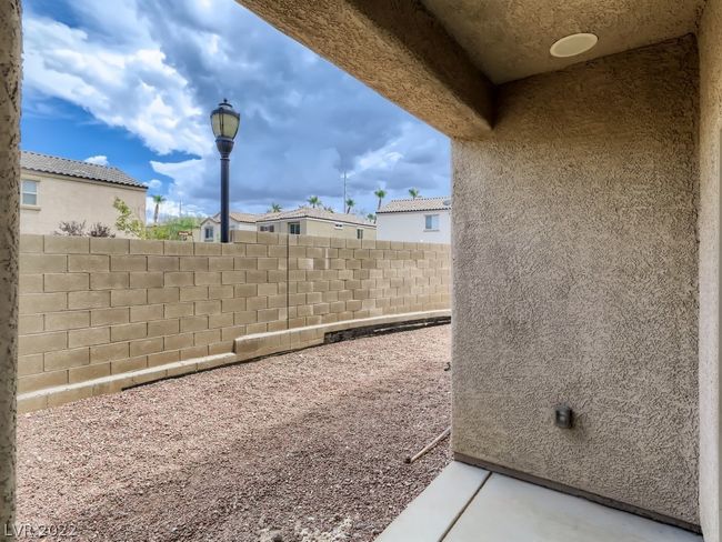 8 Jasmine Point Street, House other with 3 bedrooms, 2 bathrooms and null parking in Henderson NV | Image 25