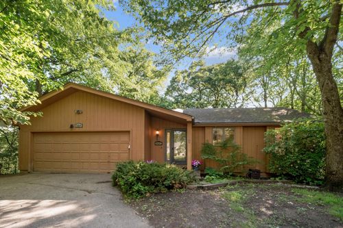 112124 Haering Ln, Chaska, MN, 55318-1417 | Card Image