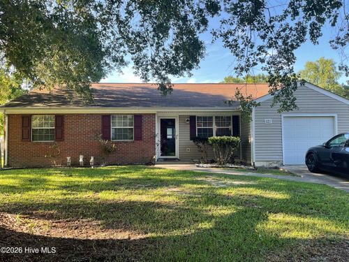 121 Loblolly Ct, Jacksonville, NC, 28540-3900 | Card Image