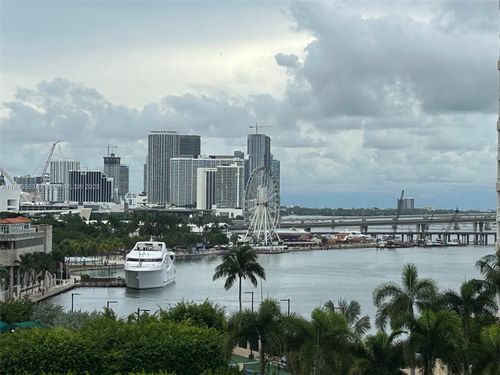 apt-1002-540 Brickell Key Dr, Miami, FL, 33131-2841 | Card Image