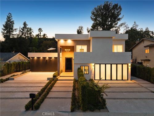 4001 Coldstream Ter, Tarzana, CA, 91356-5409 | Card Image