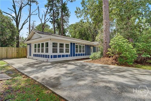 212 Chatham Villa Dr, Garden City, GA, 31408-1910 | Card Image