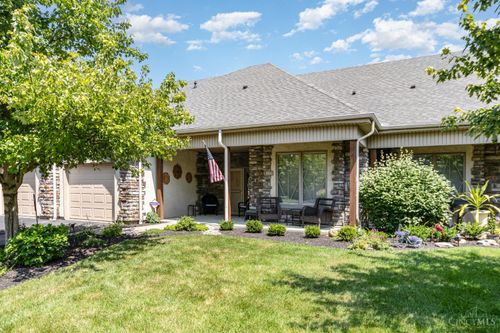 415 Lisbon Ln, Springdale, OH, 45246-1700 | Card Image