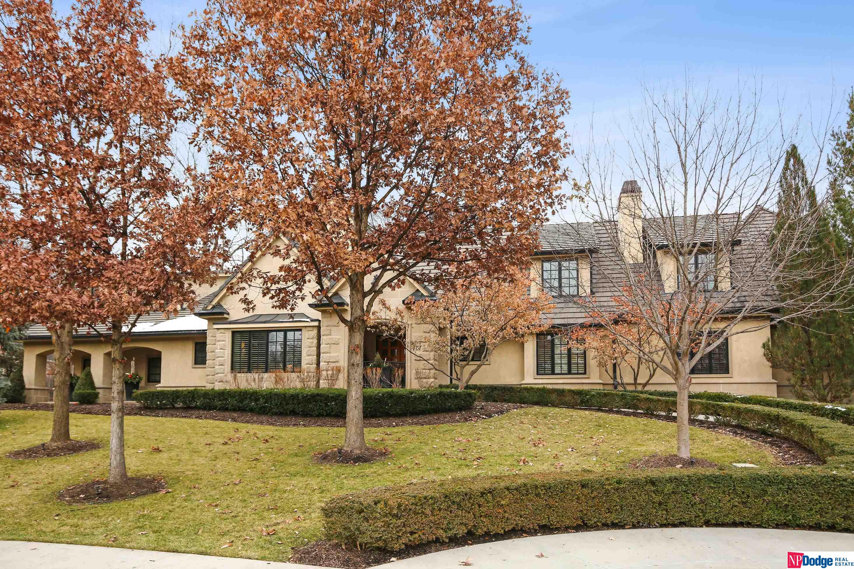 Hackberry Rd, Omaha, NE 68132