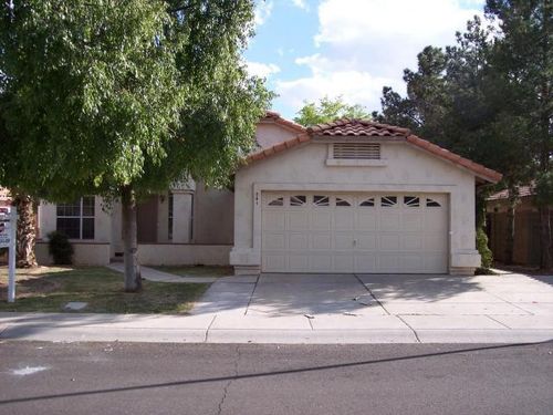 741 W Hackamore St, Gilbert, AZ, 85233-6880 | Card Image