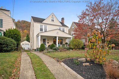 2803 Noyes Avenue Se, House other with 3 bedrooms, 1 bathrooms and null parking in Charleston WV | Image 1