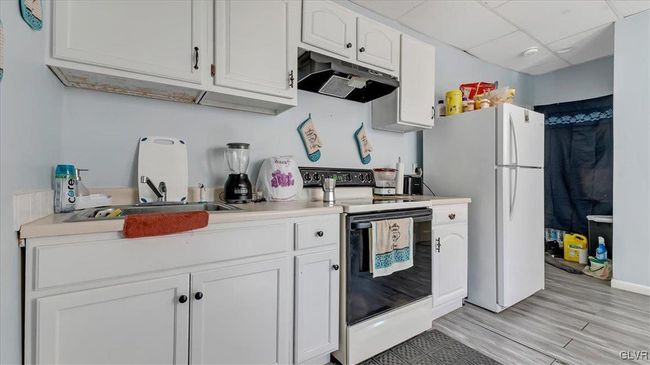 201 N 4 Th St, Condo with 6 bedrooms, 6 bathrooms and null parking in Allentown PA | Image 32