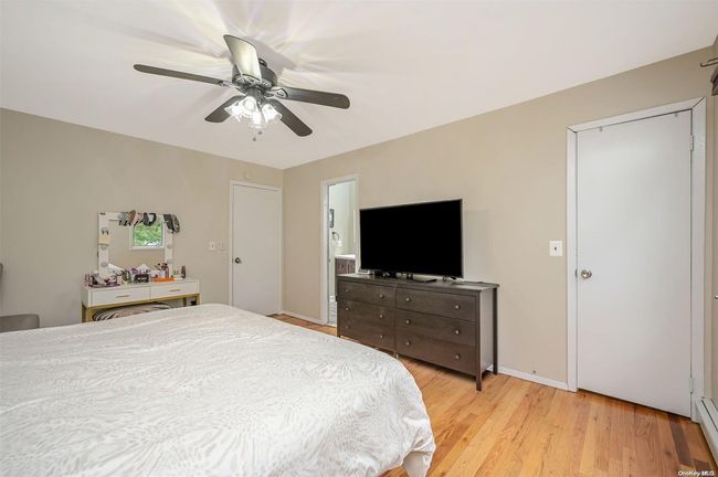 Unit 6 King Size Master | Image 11