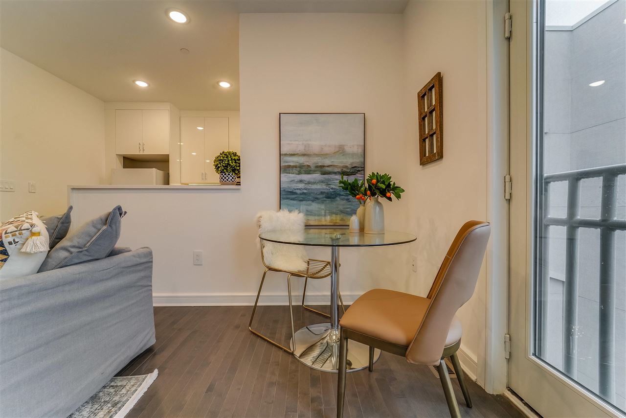 Residential Lease in JC, Heights 5