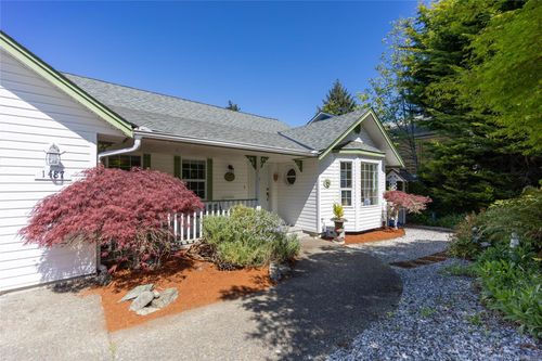 1487 Thomson Terr, North Cowichan, BC, V9L5P9 | Card Image