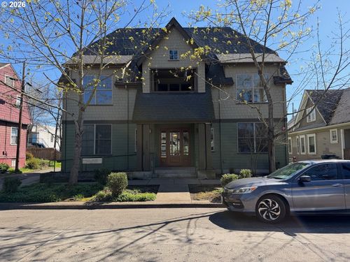 260 W 12th Ave, Eugene, OR, 97401 | Card Image