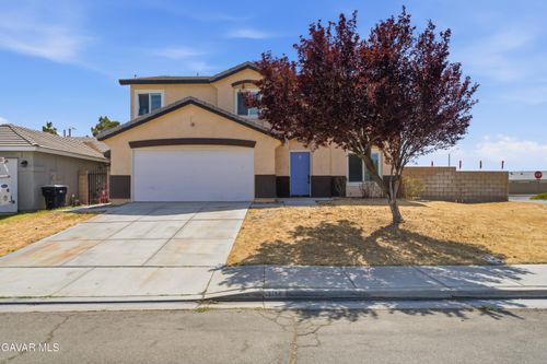 3756 Bottlebrush St, Rosamond, CA, 93560-7677 | Card Image
