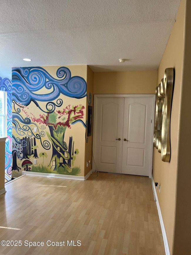 205 - 1065 Venetian Dr, Condo with 3 bedrooms, 2 bathrooms and null parking in Melbourne FL | Image 6