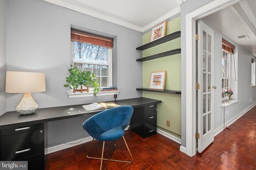 unit-210-4000 Gypsy Ln, PHILADELPHIA, PA, 19129-5406 | Card Image