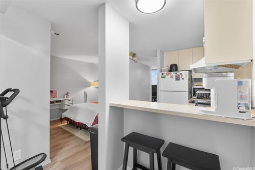 908a-1060 Kamehameha Hwy, Pearl City, HI, 96782 | Card Image