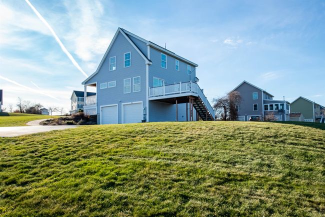 81 Cider St, House other with 3 bedrooms, 3 bathrooms and null parking in Epping NH | Image 32