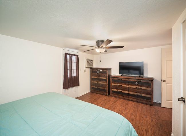 5 W Mesquite Ave, House other with 2 bedrooms, 2 bathrooms and null parking in Rogers TX | Image 24