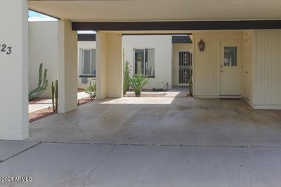 3023 W Calavar Road, House other with 2 bedrooms, 2 bathrooms and null parking in Phoenix AZ | Image 3