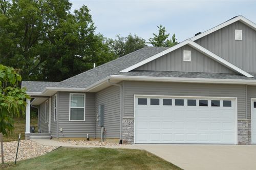 4322 Banar Ave Sw, Cedar Rapids, IA, 52404-3452 | Card Image