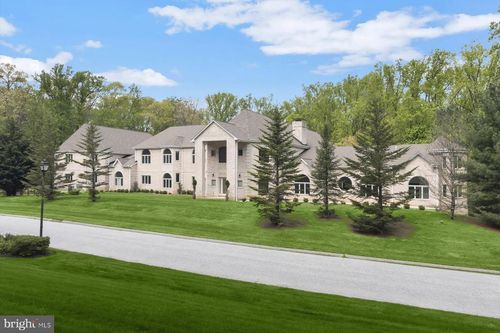 6 Evan Way, PIKESVILLE, MD, 21208-1700 | Card Image