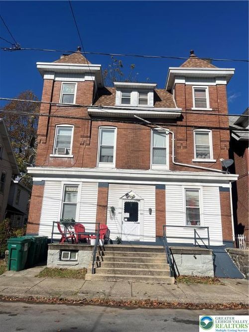 6-831 Seneca St, Fountain Hill, PA, 18015-2615 | Card Image