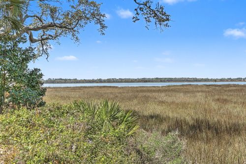 3a-220 3rd Ave, Charleston, SC, 29403-3552 | Card Image