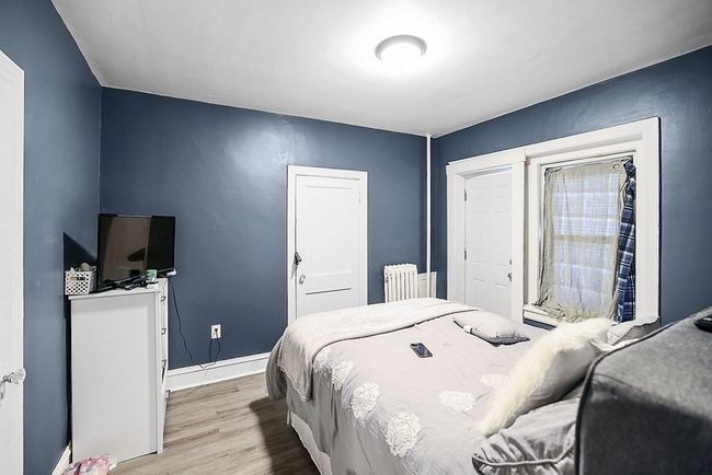 726 2 Nd St, Home with 8 bedrooms, 5 bathrooms and 3 parking in Fall River MA | Image 16